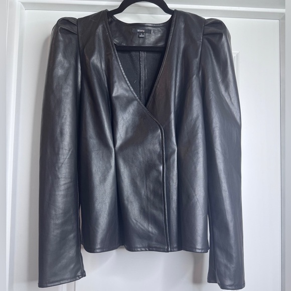 BLASHE Faux Leather Black Long Sleeve Top Shacket with Puffy Shoulders - Picture 6 of 9